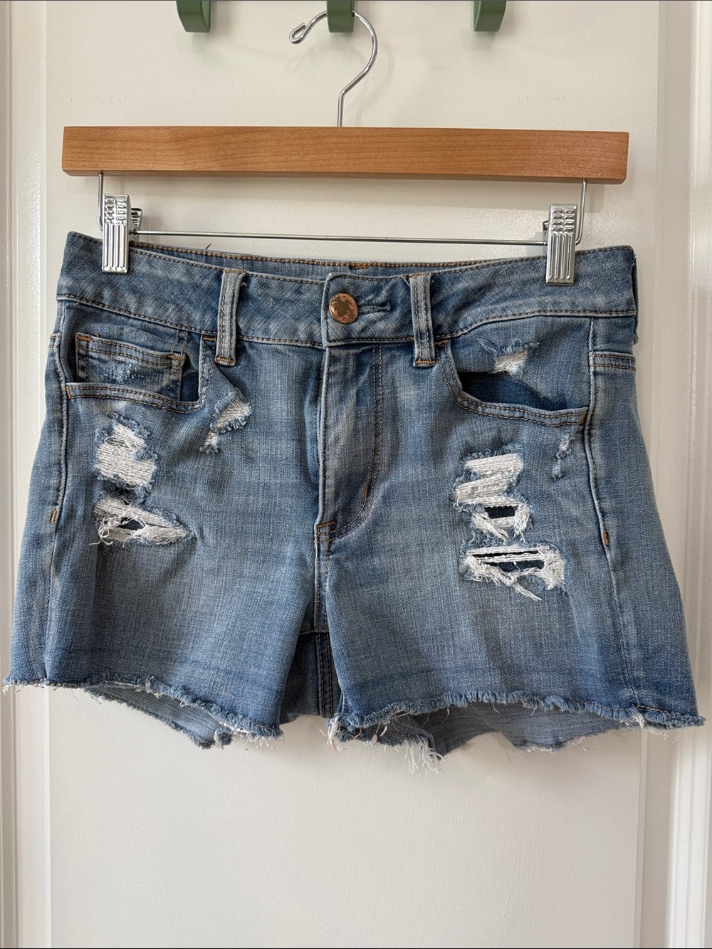 American Eagle High Rise Shortie *3”